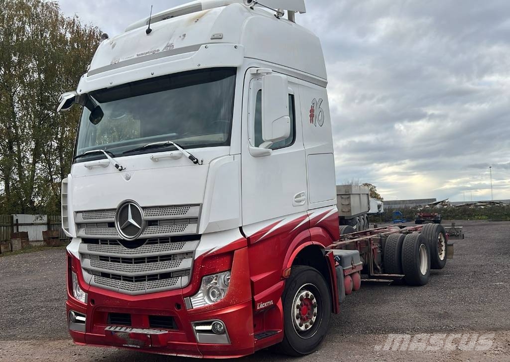 Mercedes-Benz Actros 3251 Kamioni-šasije
