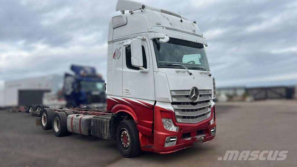 Mercedes-Benz Actros 3251 Kamioni-šasije