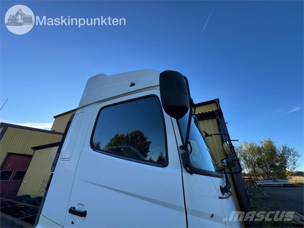 Hino 700 Kamioni-šasije
