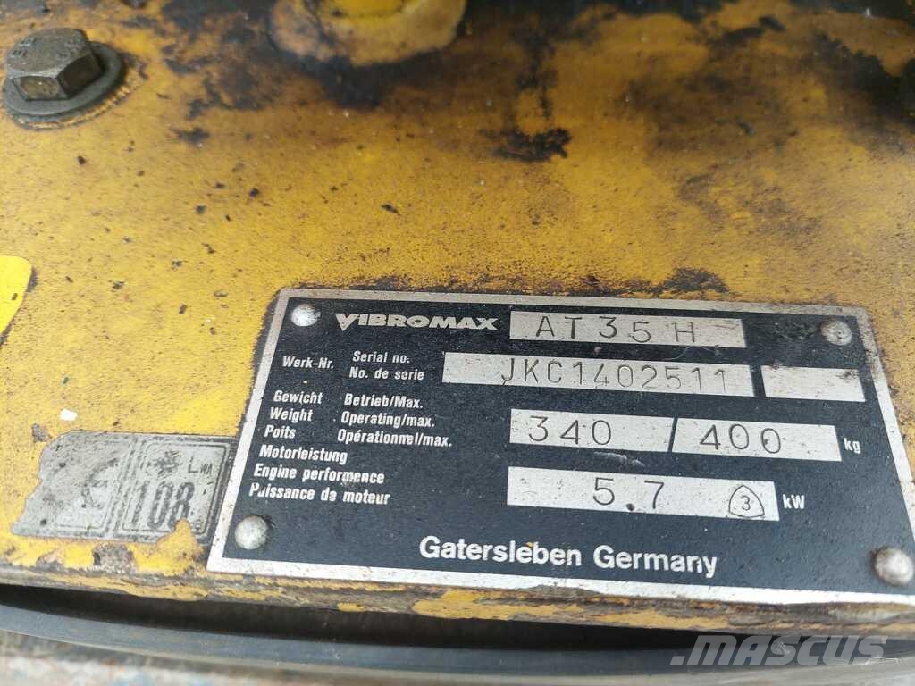 Vibromax AT 35 دكاكات أفقية