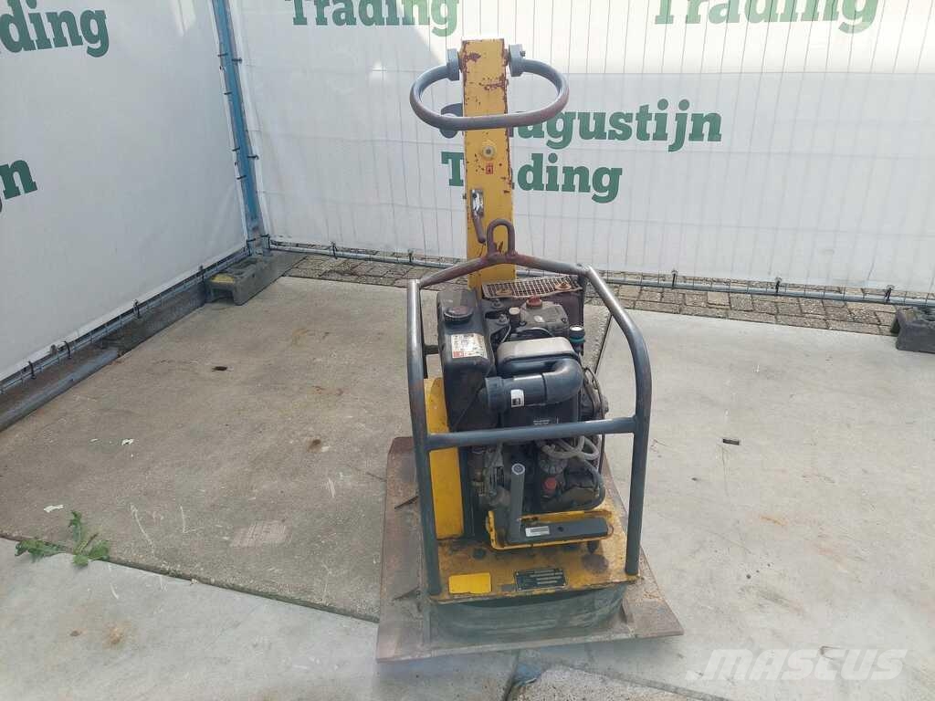 Vibromax AT 35 دكاكات أفقية