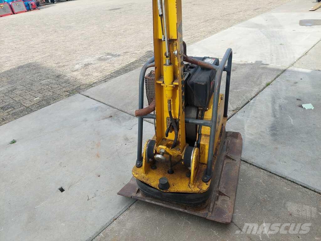 Vibromax AT 35 دكاكات أفقية