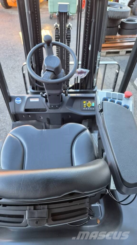 Bobcat B20NT Li-Ion sähkötrukki Električni viljuškari