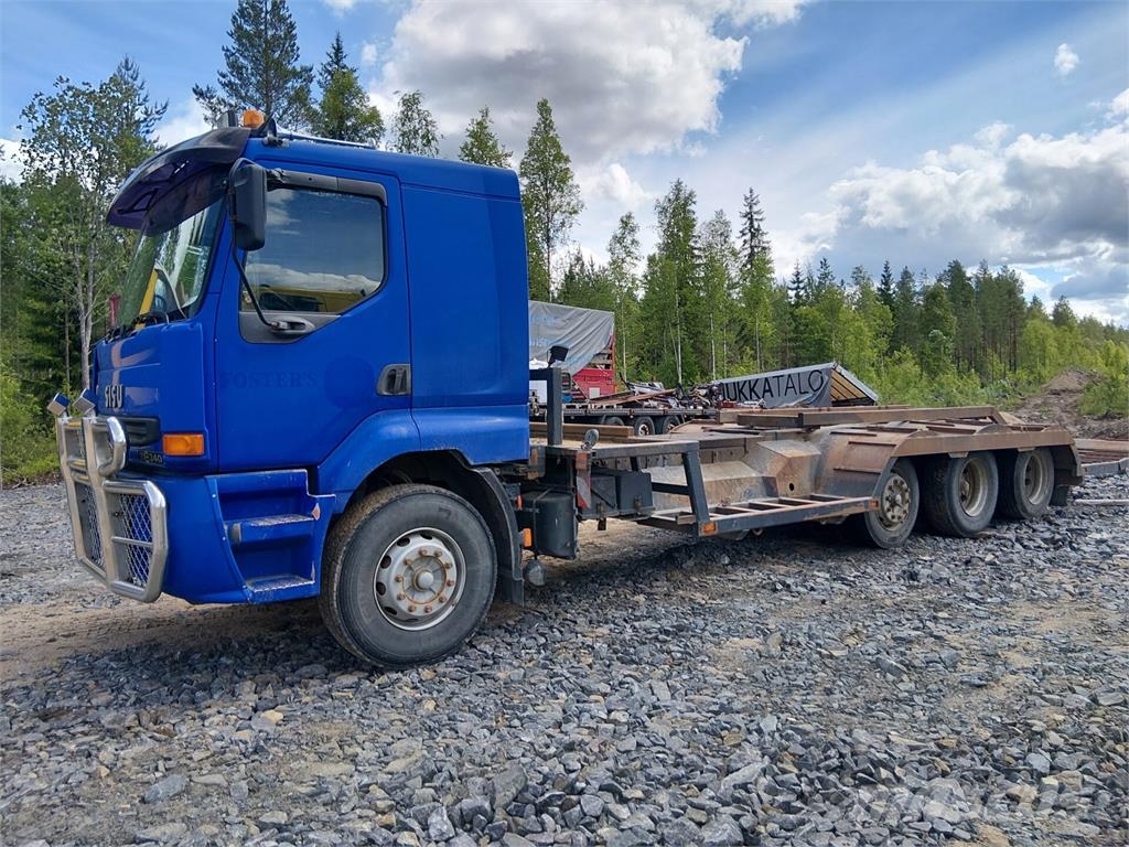 Sisu E11 Samochody do przewozu maszyn leśnych