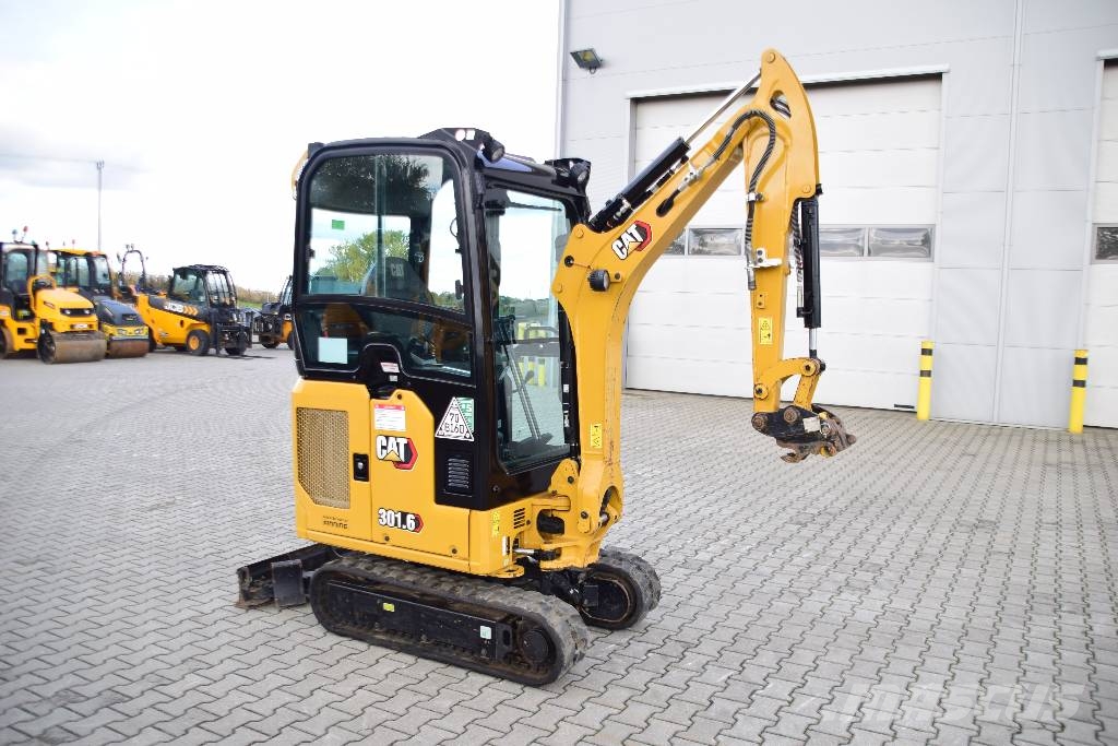 CAT 301.6 301.8 302 303 305 306 308 310 Minigraafmachines < 7t