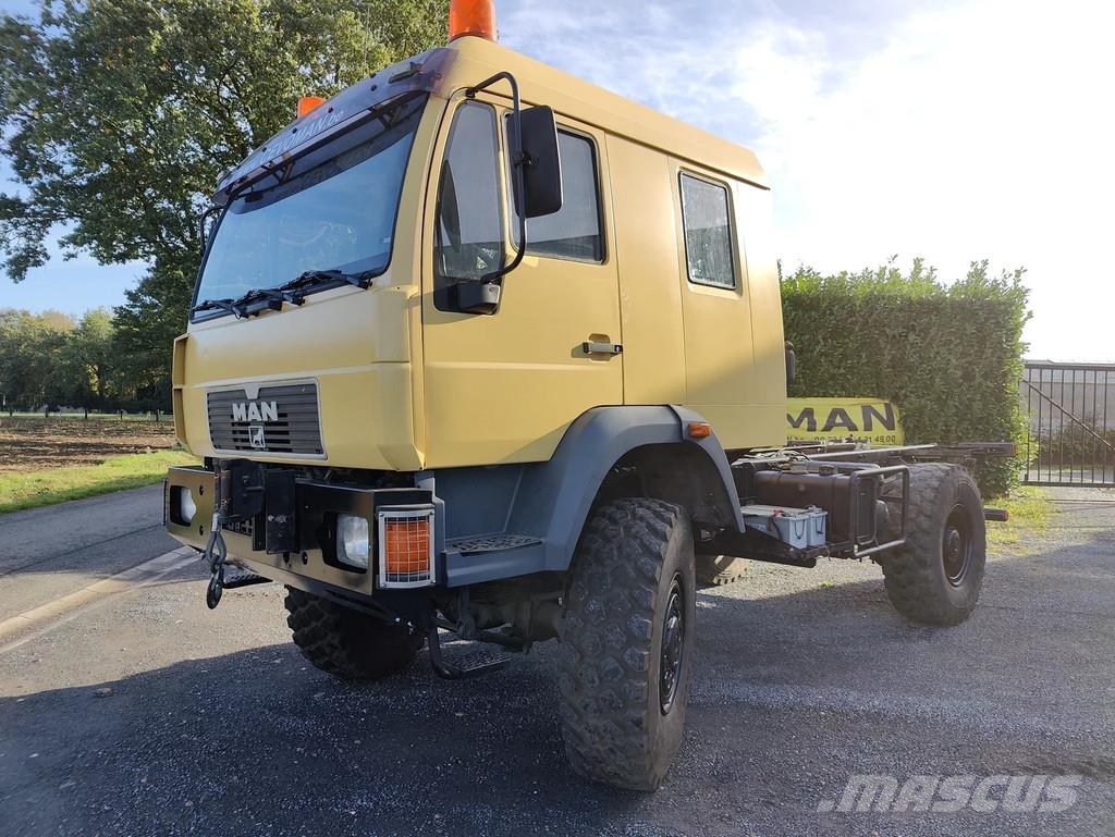 MAN 18.284 Doka Off-Road / Expedition Kamioni-šasije