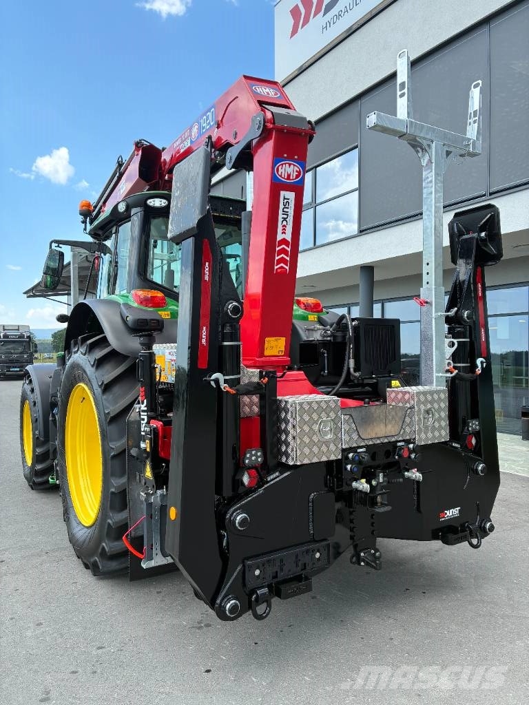 John Deere / HMF 6195M mit HMF 1920-K5 Övriga lyftmaskiner
