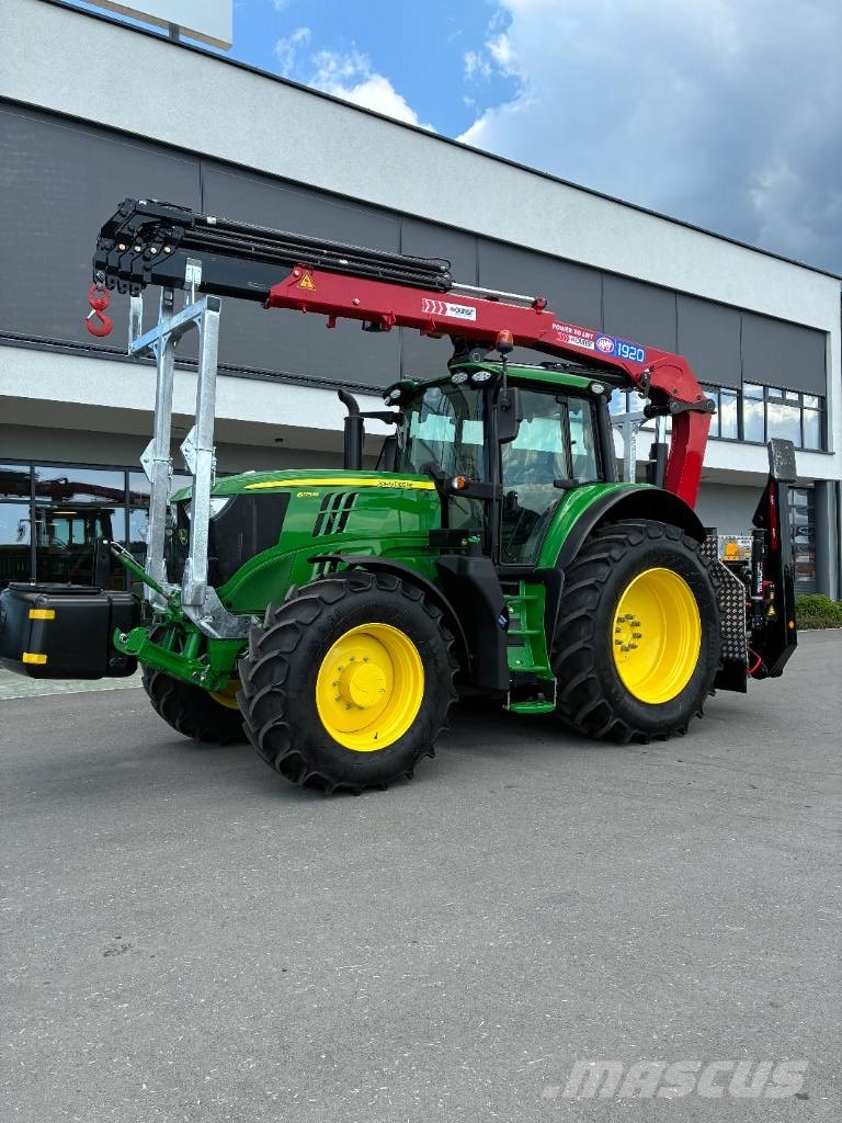 John Deere / HMF 6195M mit HMF 1920-K5 Övriga lyftmaskiner