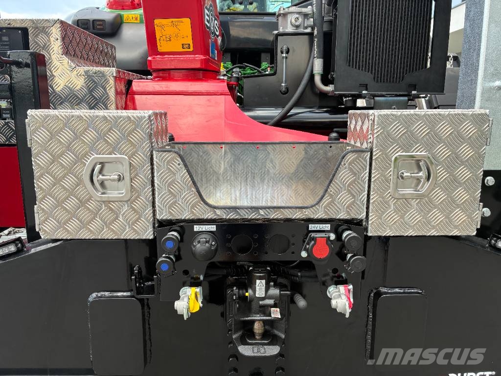 John Deere / HMF 6195M mit HMF 1920-K5 Övriga lyftmaskiner
