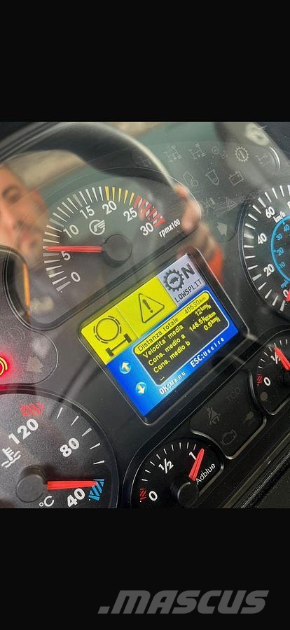 Astra HD 500 カーテンサイダートラック