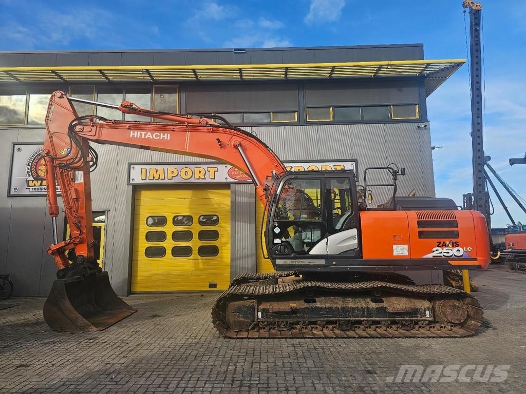 Hitachi ZX250LC-6 Gravemaskiner på larvebånd