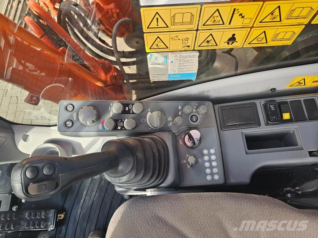 Hitachi ZX250LC-6 Excavadoras de cadenas