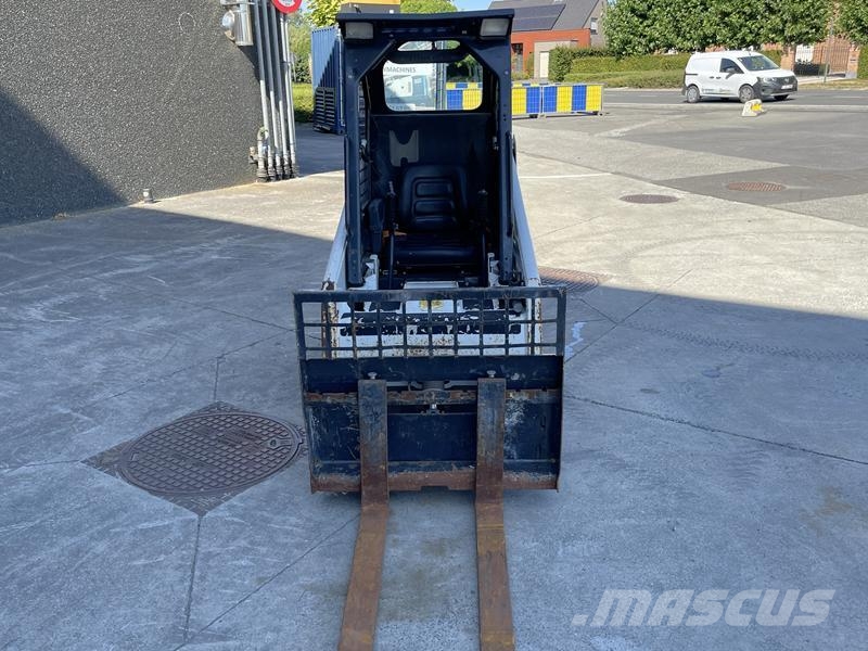Bobcat S 70 لوادر انزلاقية التوجيه
