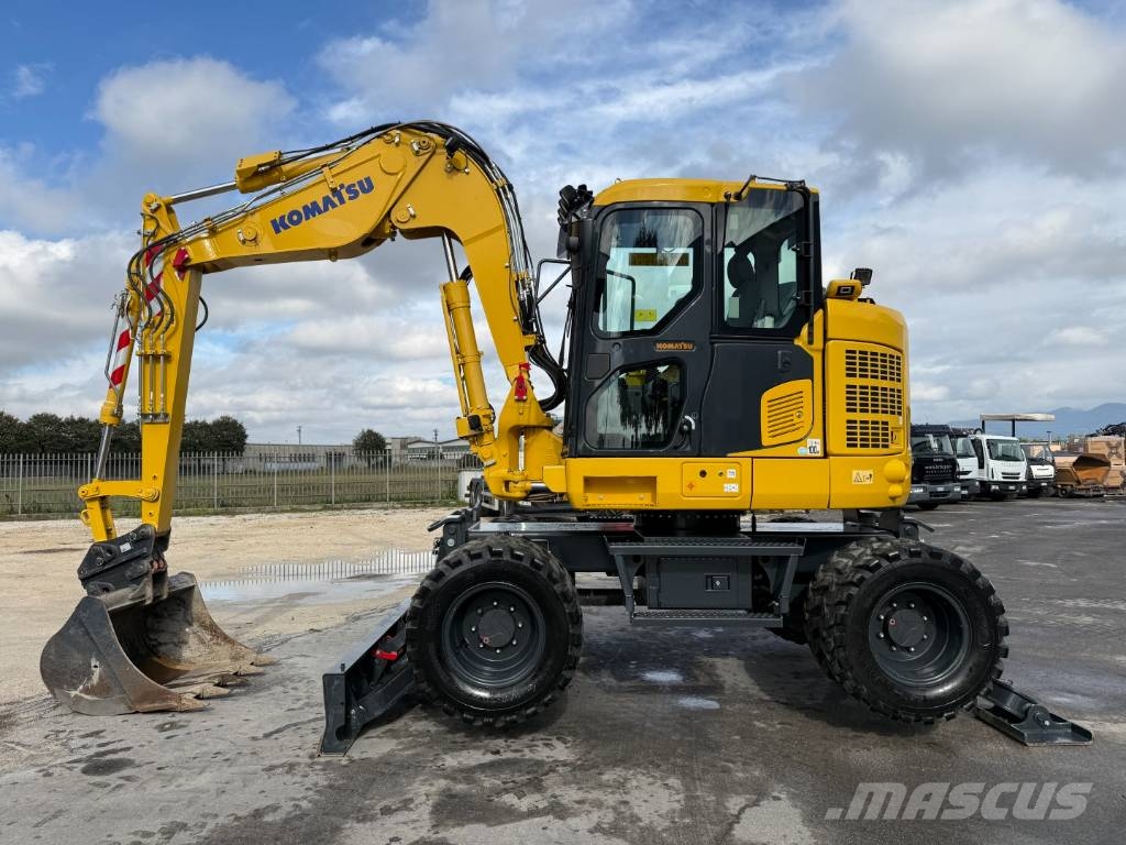 Komatsu PW 138 MR-11 Lastik tekerli ekskavatörler