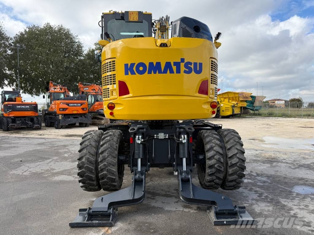 Komatsu PW 138 MR-11 Lastik tekerli ekskavatörler