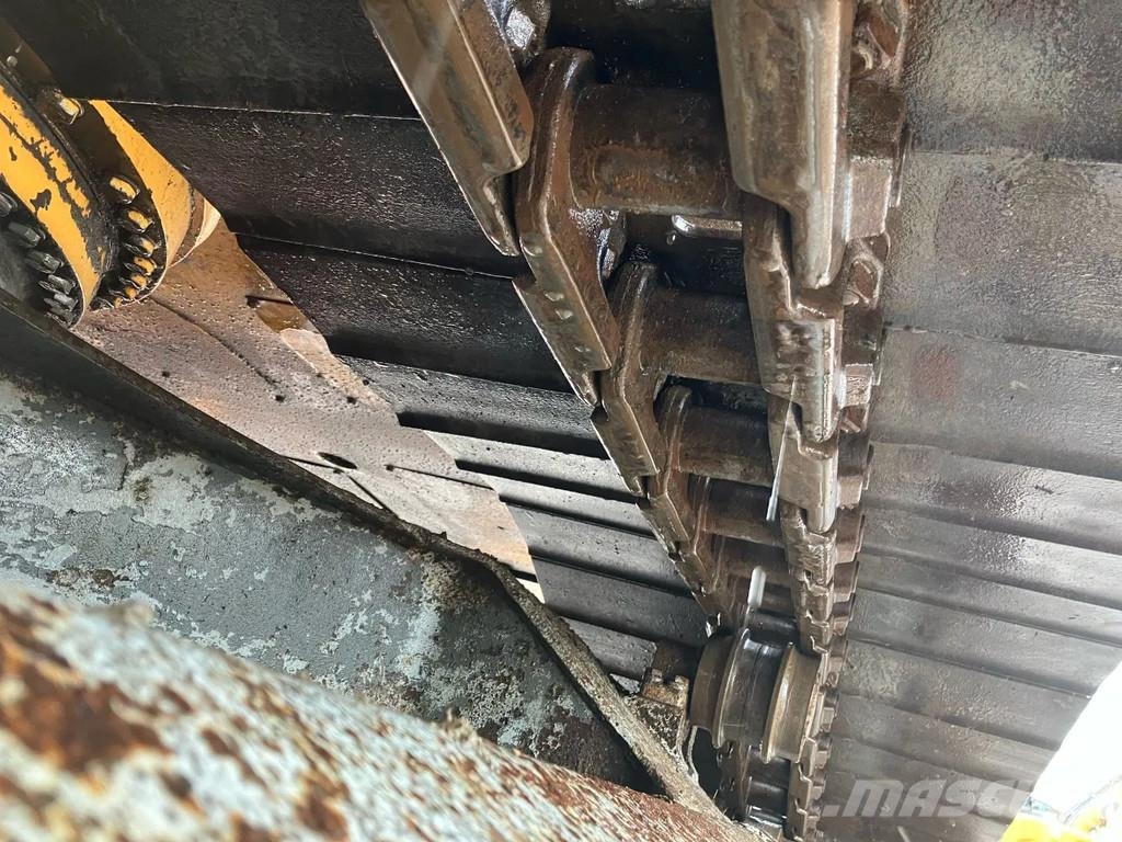 Liebherr 924 Crawler excavators