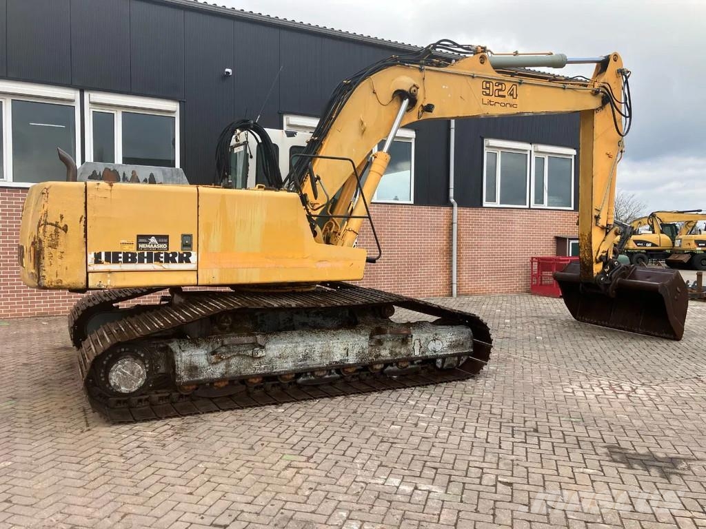 Liebherr 924 Crawler excavators