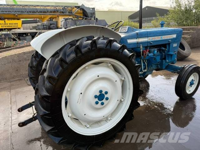 Ford 4000 D1014C Traktorji
