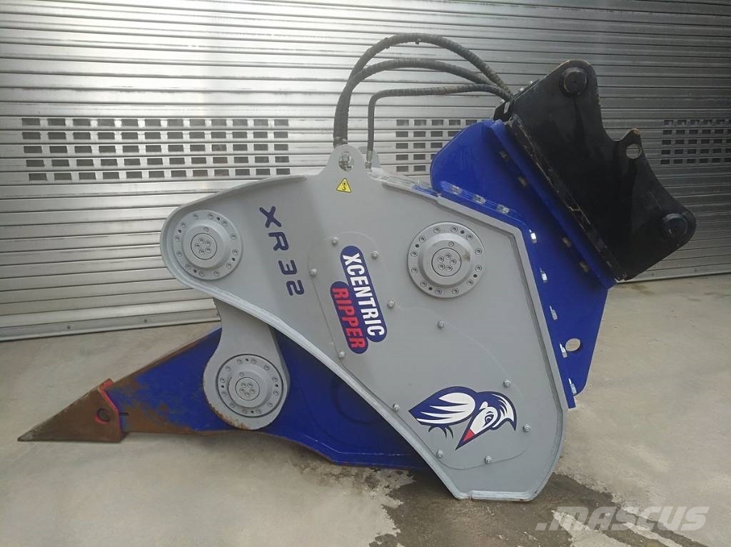 Xcentric XR32 Vibroripper / Ripper, 2021, Schweiz - Mascus Schweiz