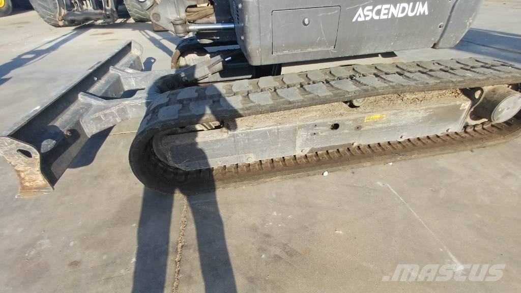 Volvo ECR 50 Мини-экскаваторы