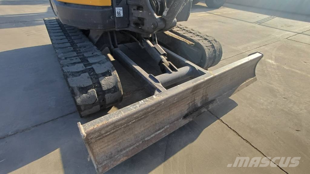 Volvo ECR 50 Мини-экскаваторы