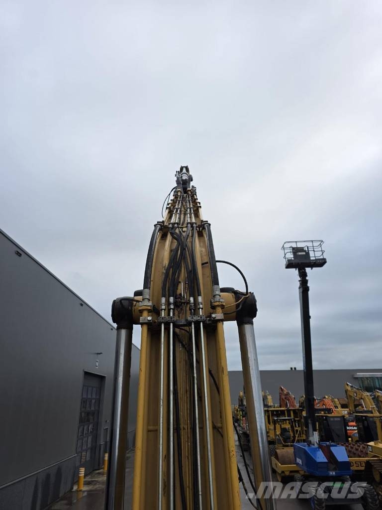 CAT 336 F LR (Long Reach) Bageri dugog dosega