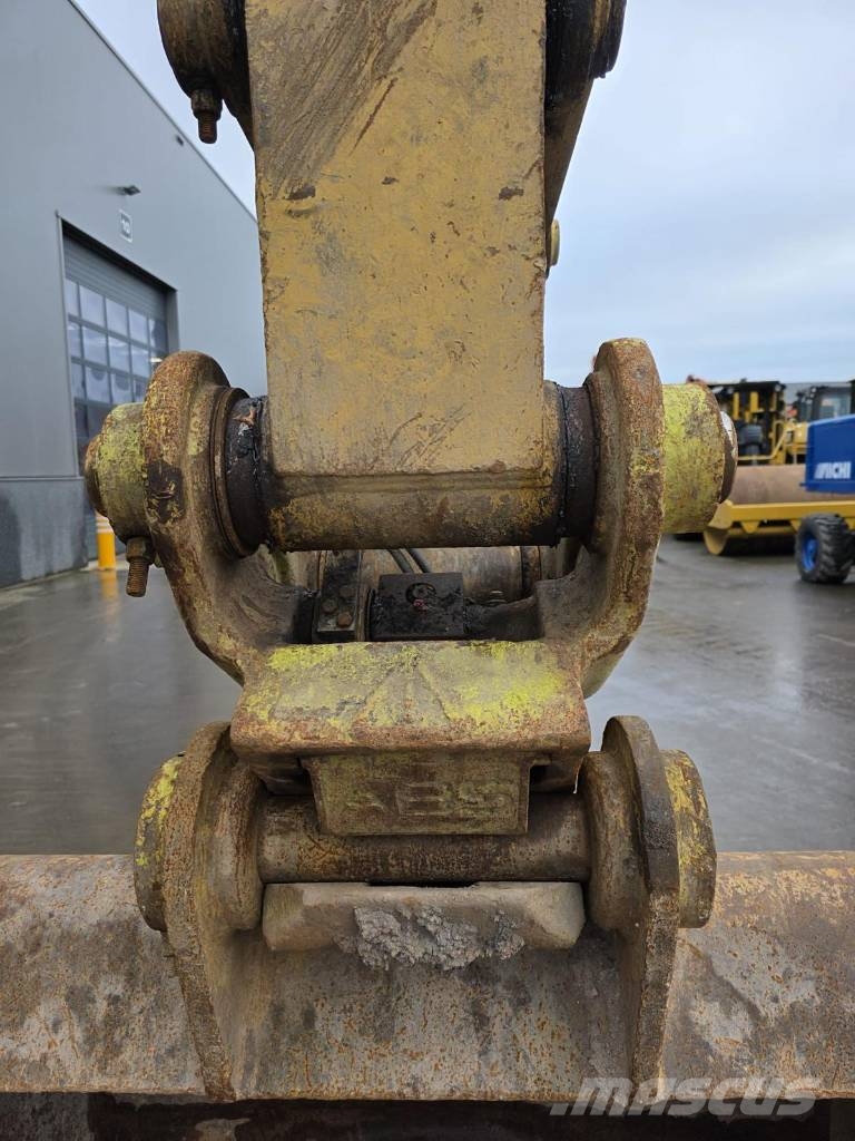 CAT 336 F LR (Long Reach) Bageri dugog dosega