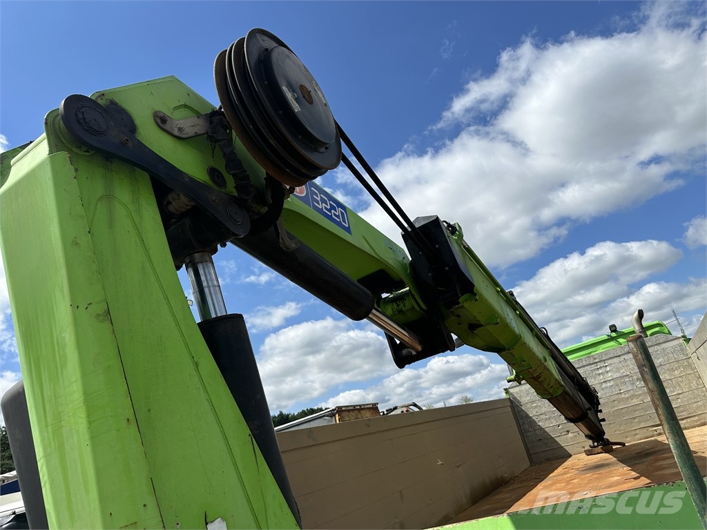 Volvo FMX 540 8x4 Tip + HMF 3220-K6 Camiones grúa