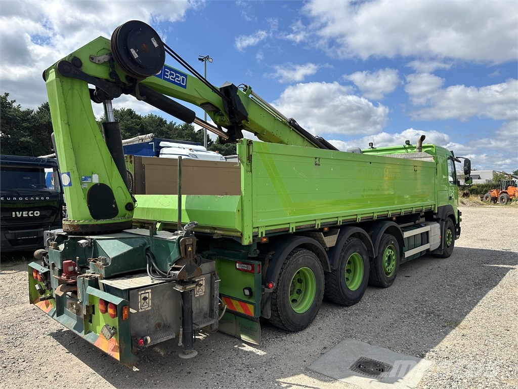 Volvo FMX 540 8x4 Tip + HMF 3220-K6 Camiones grúa