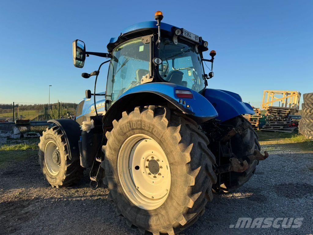 New Holland T7 200 AUTOCOMMAND Traktorid