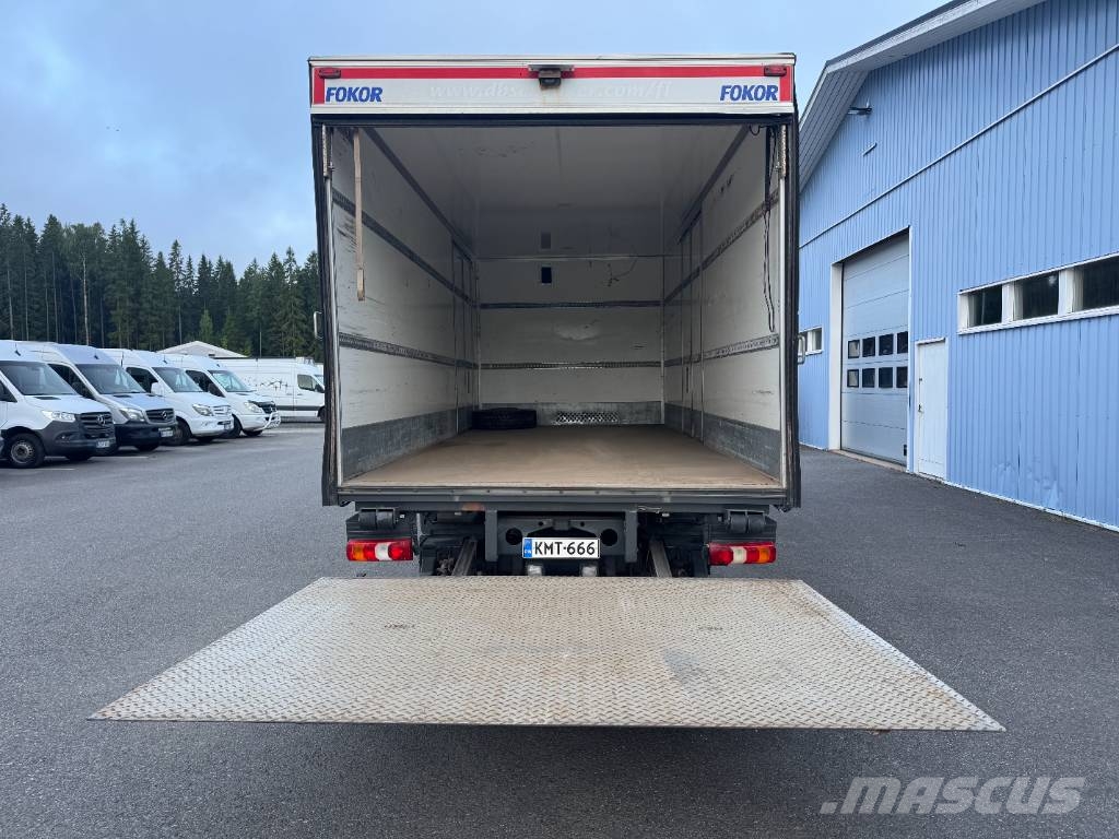Mercedes-Benz Atego 918 Camiões de caixa fechada