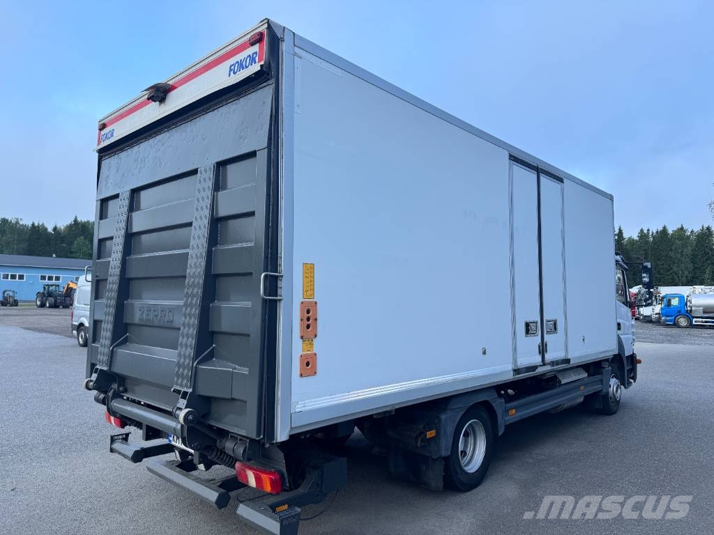 Mercedes-Benz Atego 918 Camiões de caixa fechada