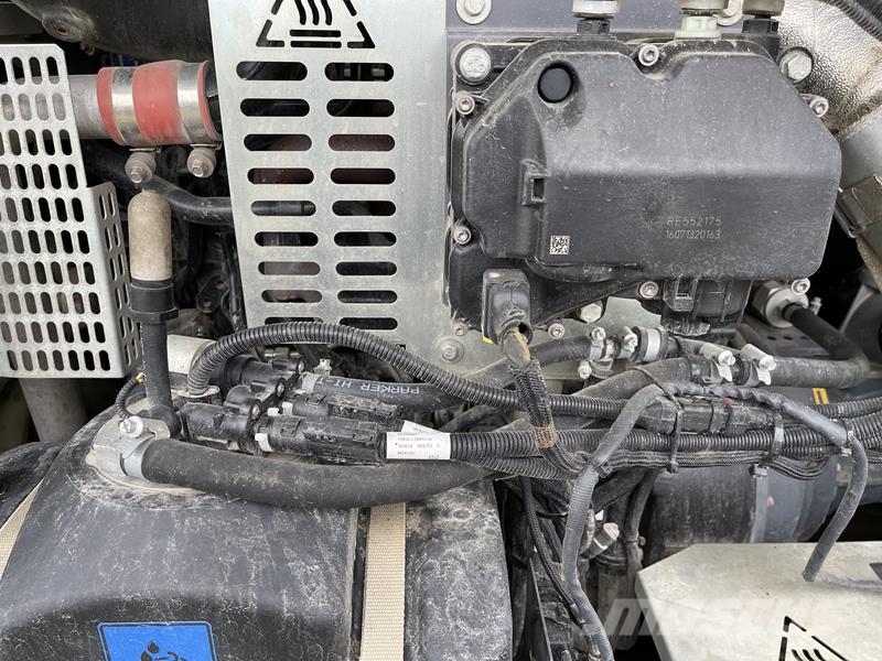 Atlas Copco XAVS 186 ST IV JD - N Compressors