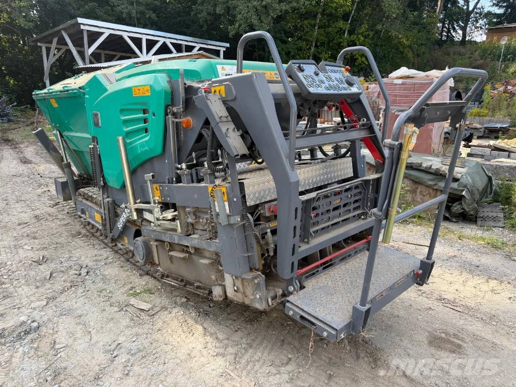 Vögele Vögele Super 800-3i Asfalttikoneet