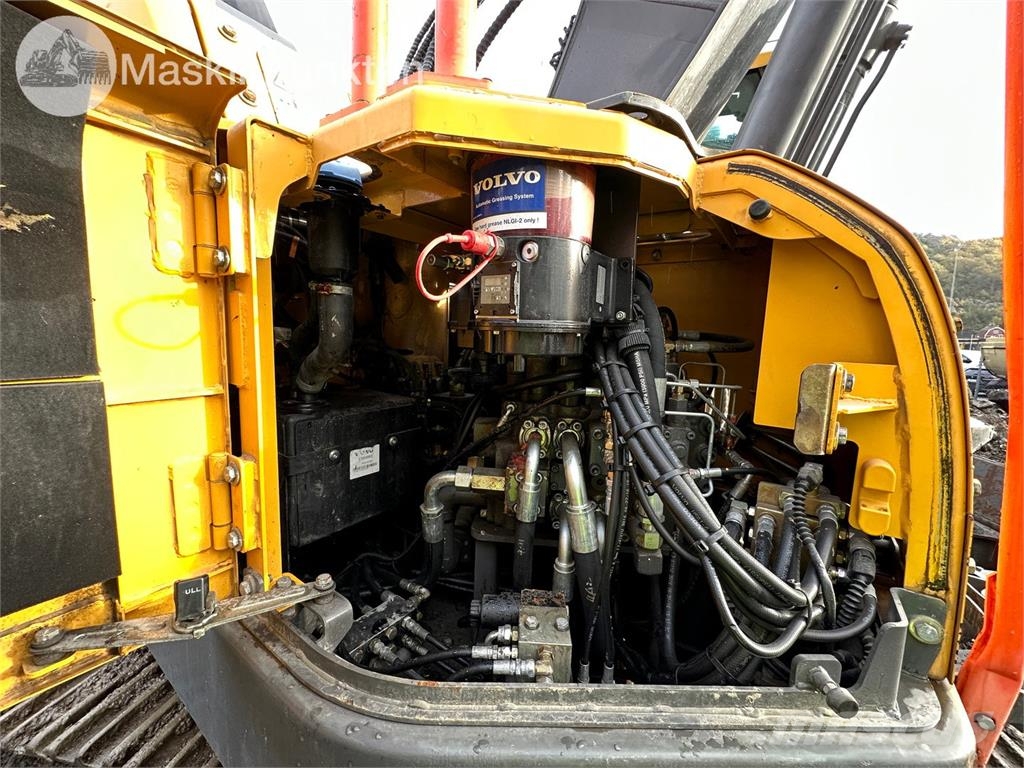 Volvo ECR235EL Raupenbagger
