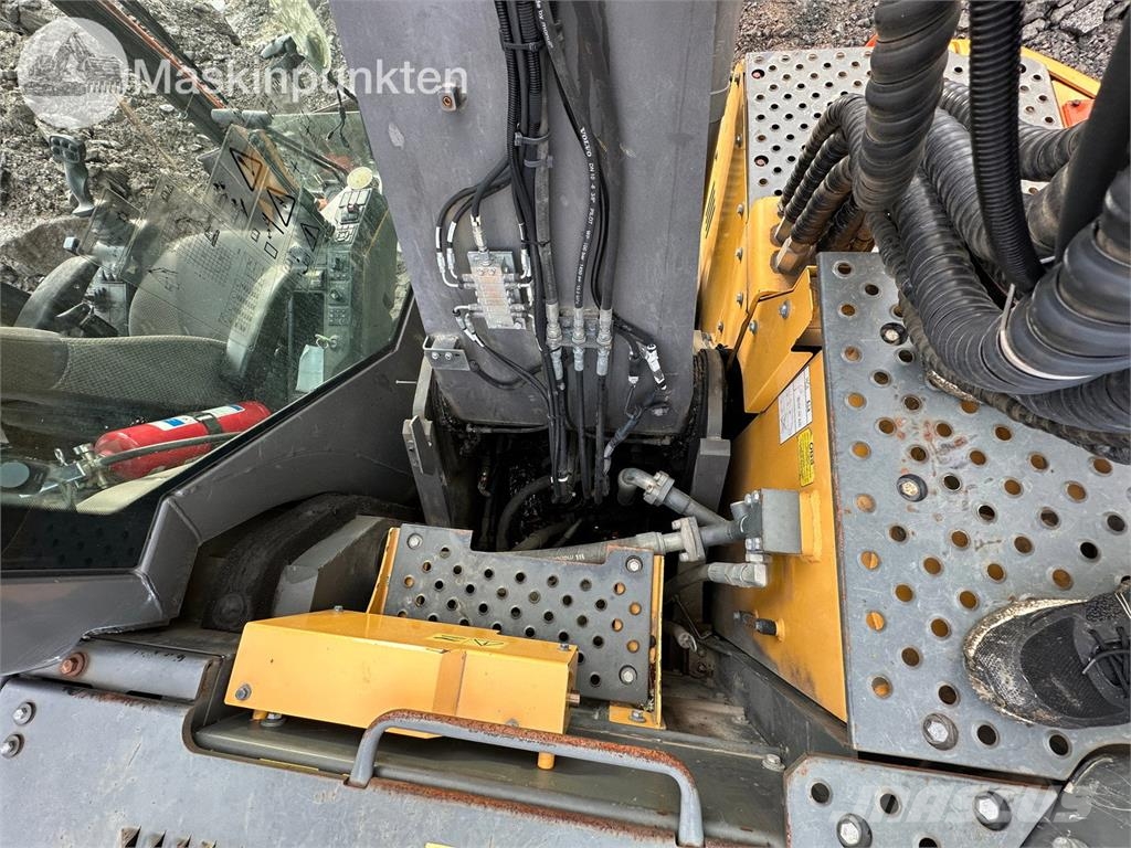 Volvo ECR235EL Raupenbagger