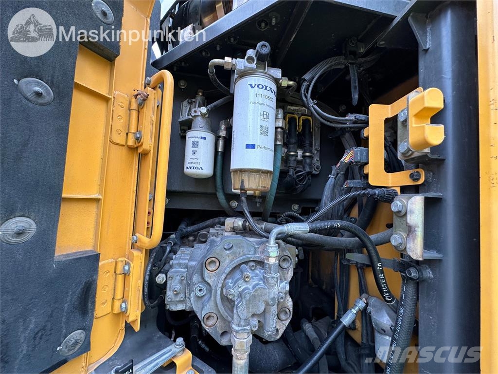 Volvo ECR235EL Raupenbagger