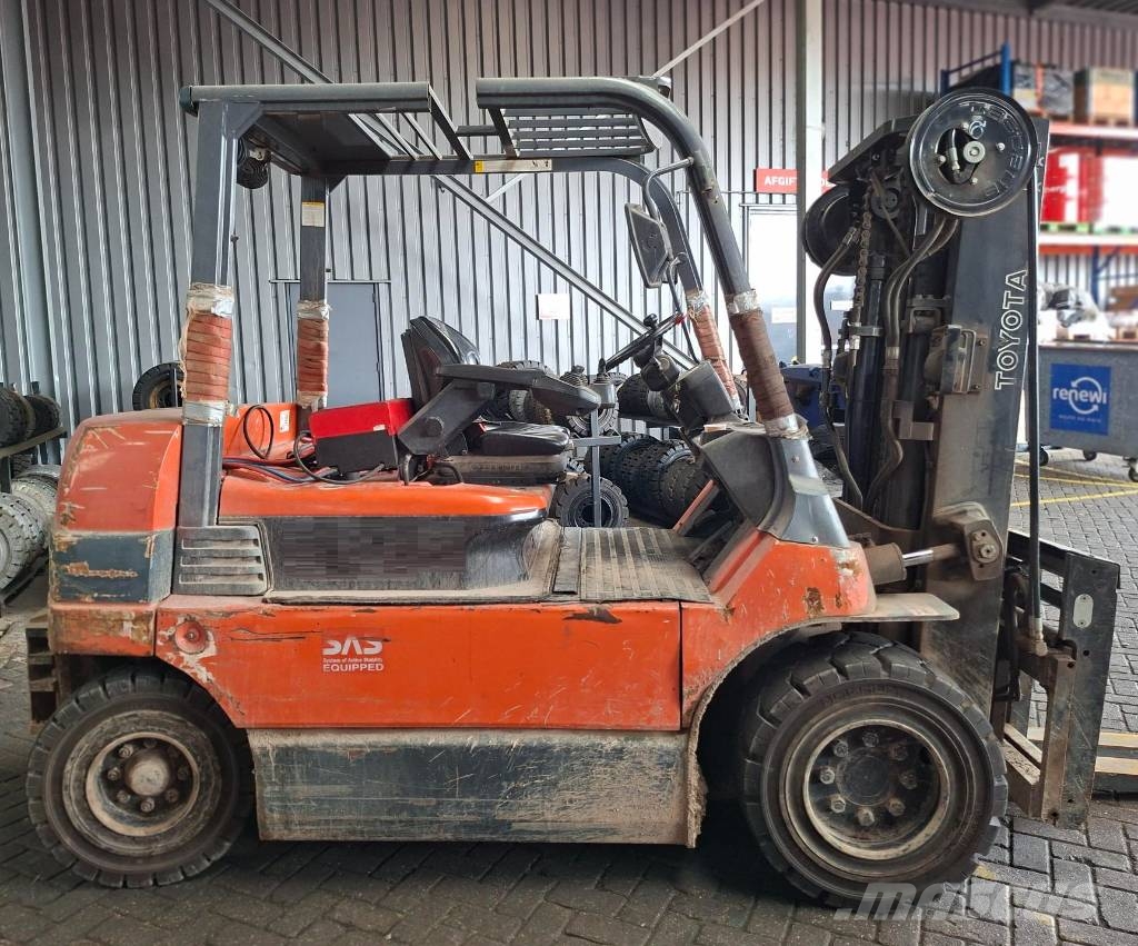 Toyota 7 FBMF 50 Elektriskie autoiekrāvēji
