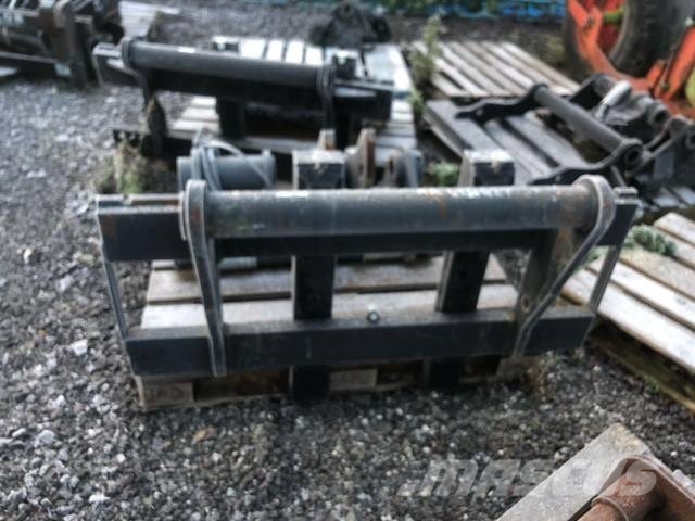 Manitou HEADSTOCK & PALLET TINES Diger yükleme ve kazma ekipmanlari
