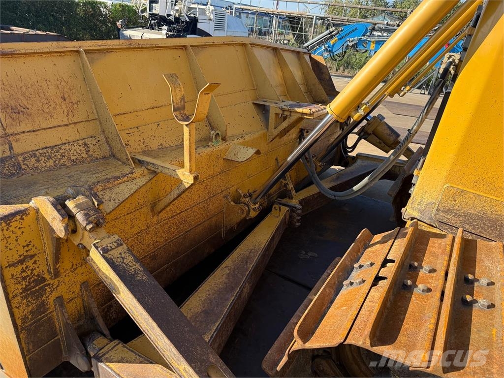 CAT D6T LGP Crawler dozers