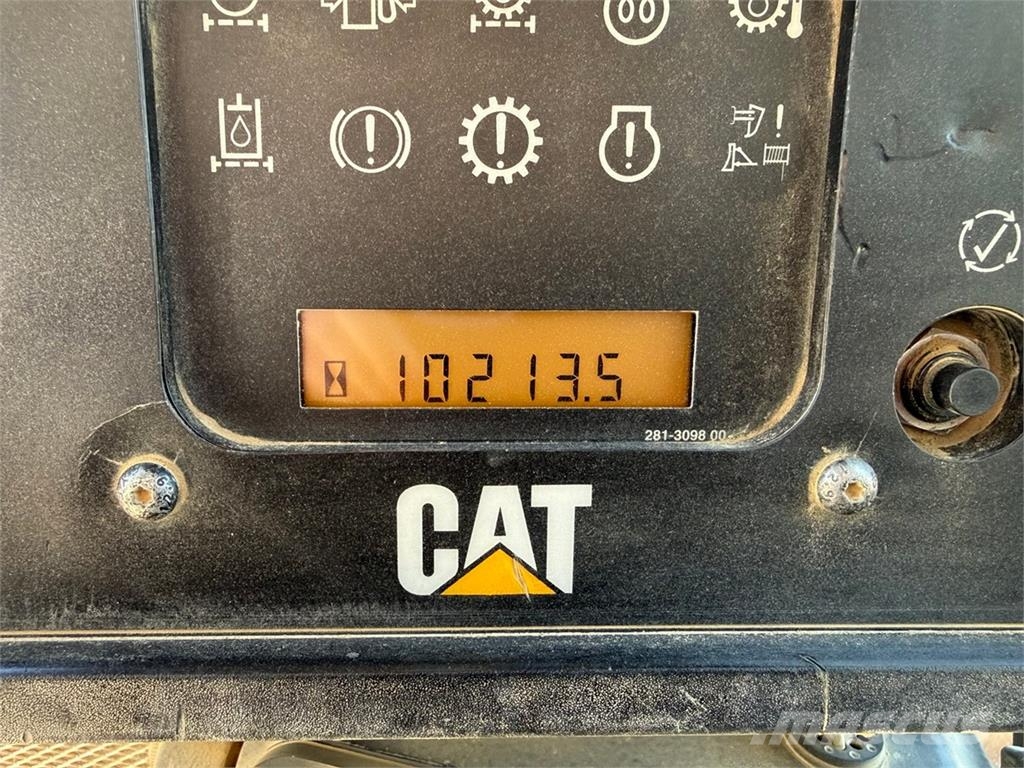 CAT D6T LGP Bulldozer