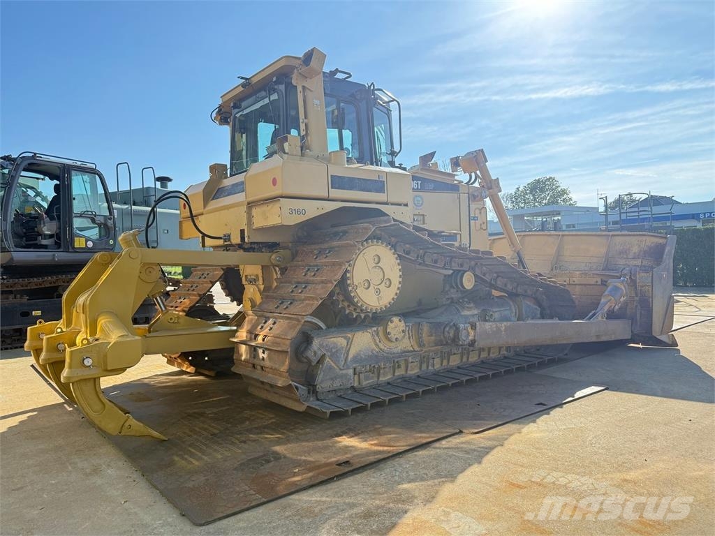 CAT D6T LGP Crawler dozers