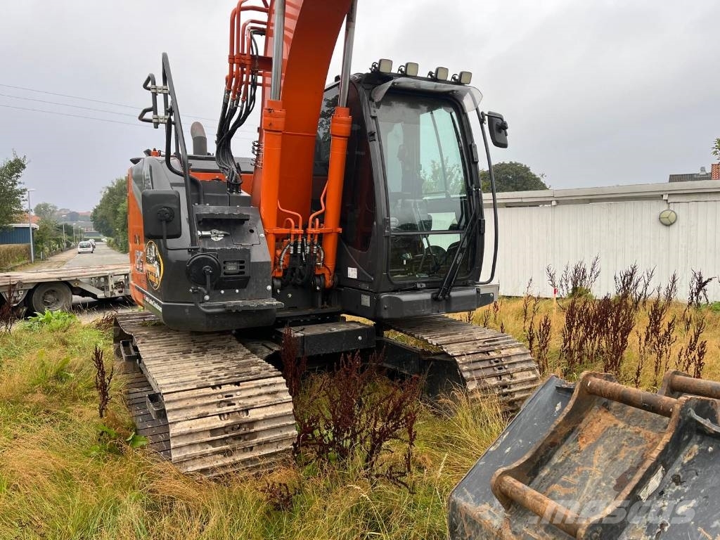 Hitachi ZX 135 US-7, 2022, Denmark - Used crawler excavators