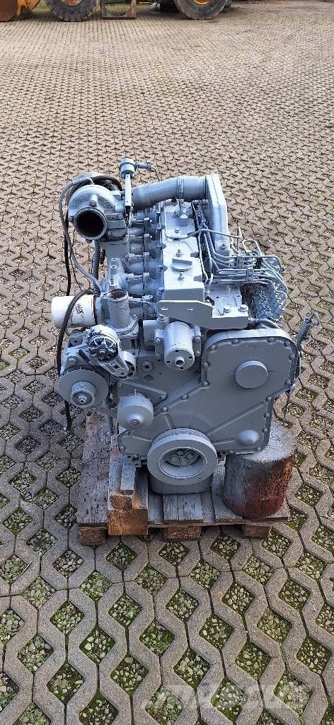 Cummins 6CTA8.3 Zettelmeyer Case Furukawa Moottorit