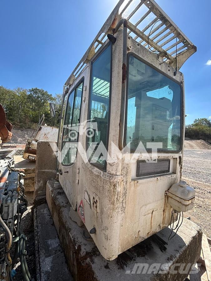 Liebherr R904C R914C R924C R934C R944C R954C Muud osad