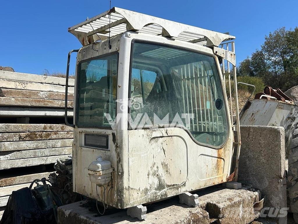 Liebherr R904C R914C R924C R934C R944C R954C Muud osad