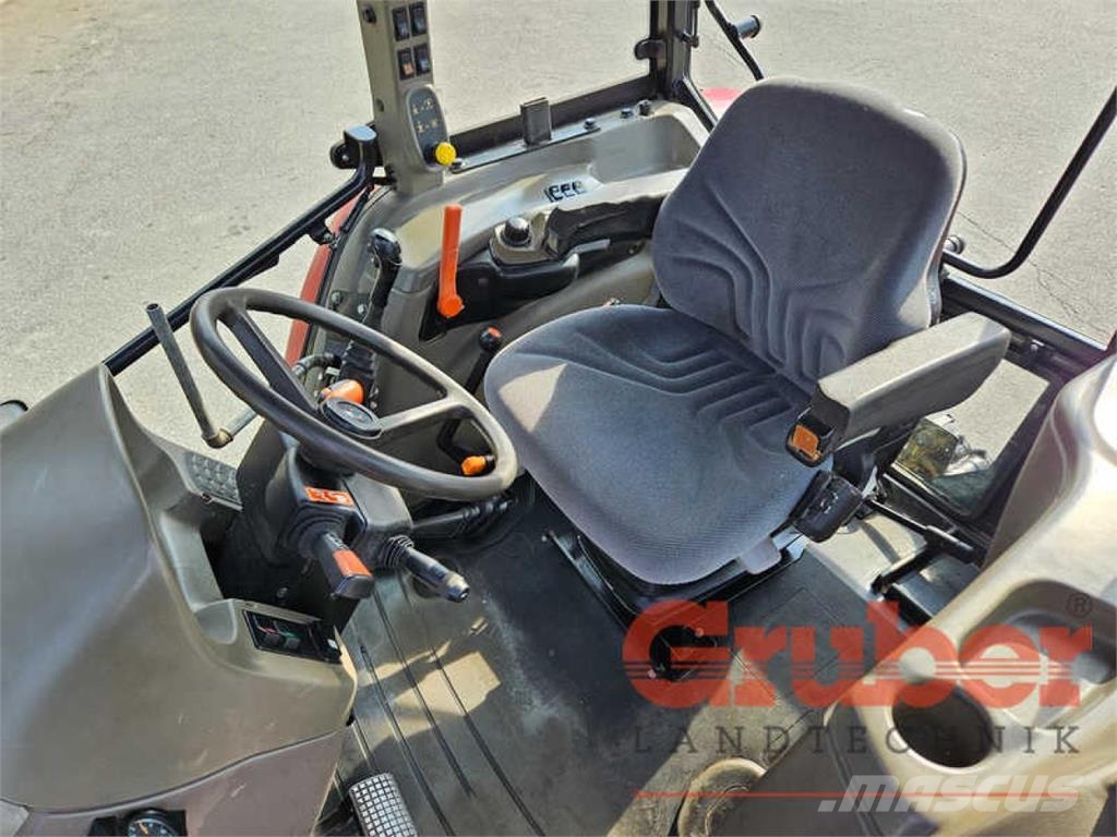 Case IH JXU 105 Allrad Трактори