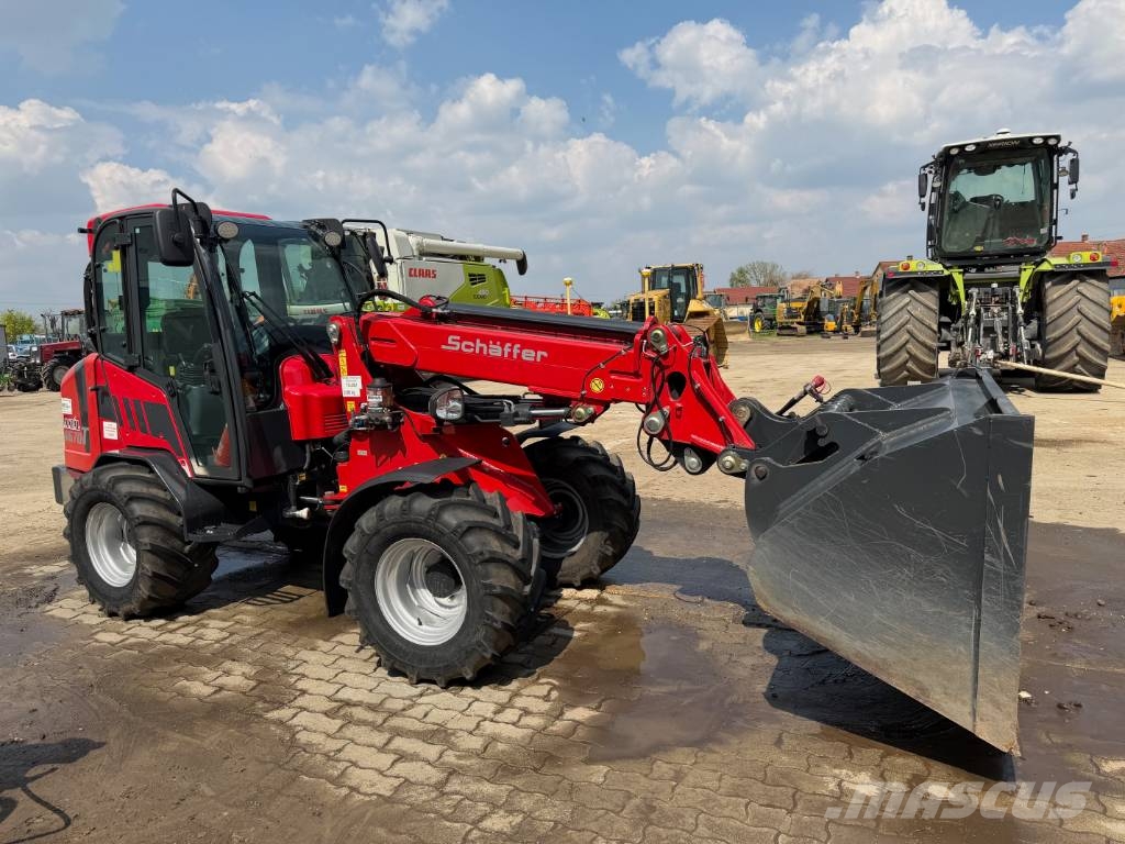 SCHAEFER 4670T, 550h Nośniki osprzętu