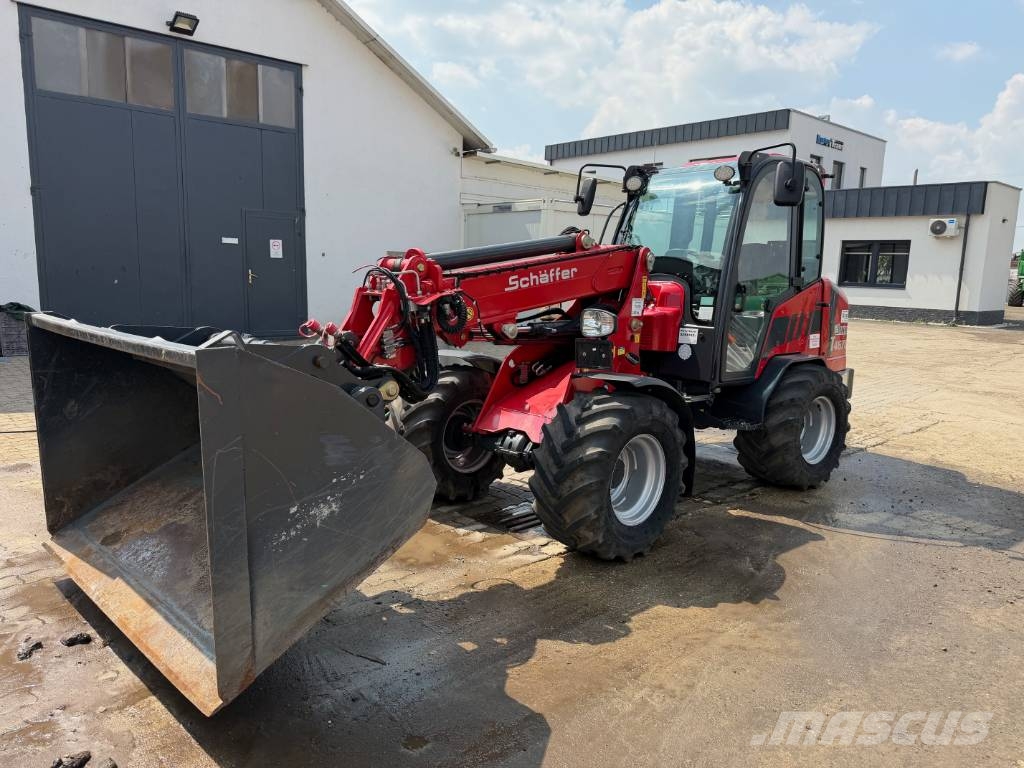 SCHAEFER 4670T, 550h Nośniki osprzętu