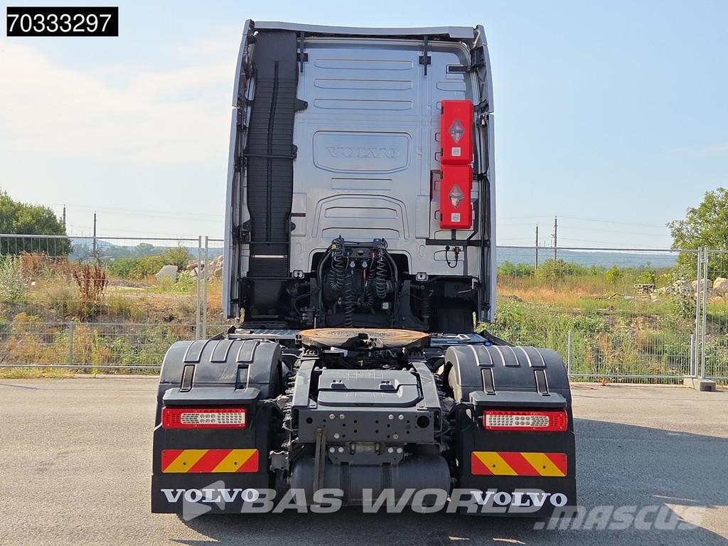 Volvo FH 500 4X2 XL 2x Tanks ADR I-ParkCool Navi Alcoa's Camiones tractor
